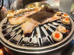 -草家酱蟹炭火烤肉店(珲春南路一店)