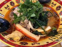 -Hi Joopo Hot Pot 吉阿婆麻辣烫