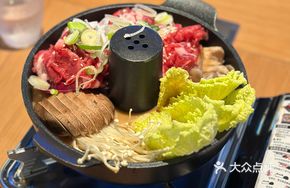 Seoul-Style Grilled Beef Bone Soup Hot Pot