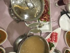 -鼎鼎香·港式火锅(北京SKP店)