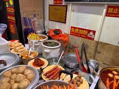 -柳州肥姨妈大骨螺蛳粉(万达中心店)