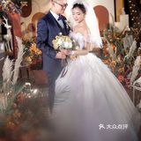 杭州高级感婚礼｜与向日葵色撞个满怀[糖果]