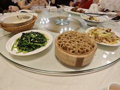 蒸莜面窝窝-那达慕蒙古风味酒楼