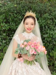 -艾米丽婚纱礼服