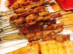 -欢乐牧人蒙古炭烤羊腿(四平路店)