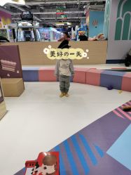 -利奥梦幻主题乐园(爱琴海购物公园店)
