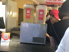 -八婆婆烧仙草(中山路店)