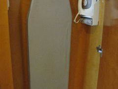 熨斗烫衣板-苏州金鸡湖尼盛万丽酒店