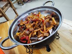 干锅啤酒牛杂-喜半仙·牛八宝·两江米粉酒(普陀路店)