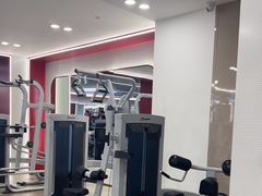 -英派斯健身旗舰店(海信国际中心馆)