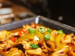 馋嘴牛蛙-70后饭吧(府河街店)