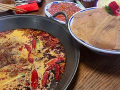 -萍姐火锅·公路夜市(武汉首店)