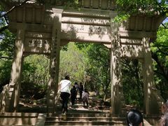 -灵岩山风景区