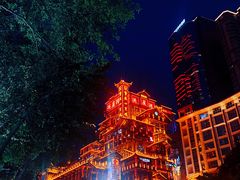 -八一路好吃街(雨田商务大厦店)