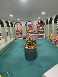 -宝燕乐园(春申店)