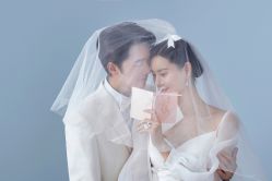 点击看大图 -挪娅婚纱摄影皇家会所