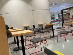 大堂-麦当劳(北京大兴机场二层国内到达(安检外)店)