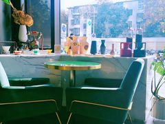 -chenity  cafe