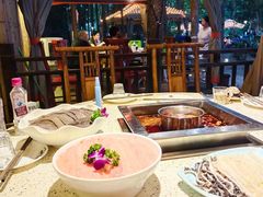 -二荆条·蜀鲜汇城市森林火锅