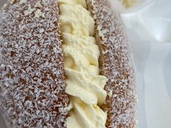 忌廉包-老佛爷饼店