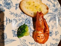 -广州万富希尔顿酒店-感趣自助餐厅·生蚝海鲜刺身