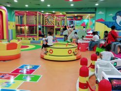 -宝贝渡口儿童游乐园(华南安盛店)