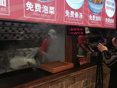 -周小波重庆小面·重庆名小吃(邹容路店)