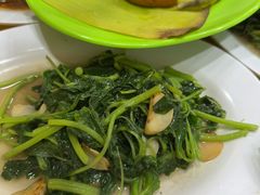 -明记烧鱼美味店