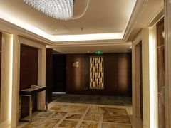-上海雅居乐万豪侯爵酒店