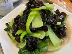 木耳炒上海青-新疆伊宁远征餐厅
