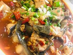 飘香水煮鲶鱼-巴蜀飘香川菜馆(无锡大饭东湖滨路酒吧街店)