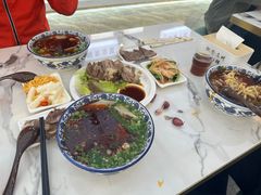 -伊穆祥牛肉面总店·清真
