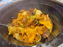-山河屯铁锅炖·非遗东北菜(南山店)