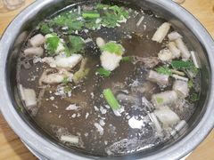 -黑竹沟新场牛肉火锅