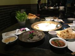 -怡品川宇火锅(宝立方店)