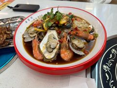 -老东镇啤酒屋海鲜加工·蒸汽海鲜·海鲜烧烤(台东店)
