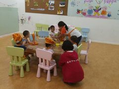 -爱威盛亲子俱乐部·纽约国际早托中心