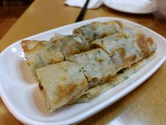 葱饼卷牛肉-台北楚楚园馅饼粥(虹桥南丰城店)