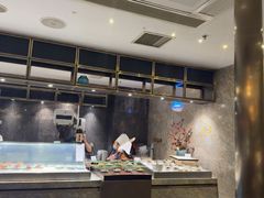 -半岛翡丽海鲜自助餐厅(观风亭店)
