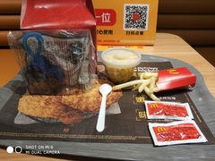 -麦当劳(万达广场店)
