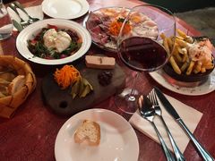 -羽深肉铺 Steak & Wine