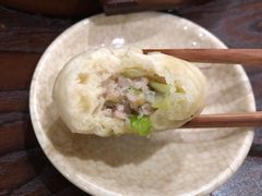 -舒小笼松针小笼包
