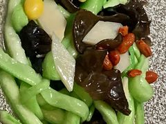 百果炒丝瓜-玖尹-新派中式餐酒馆