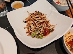 -黔蘑菇四季餐厅(观山湖店)