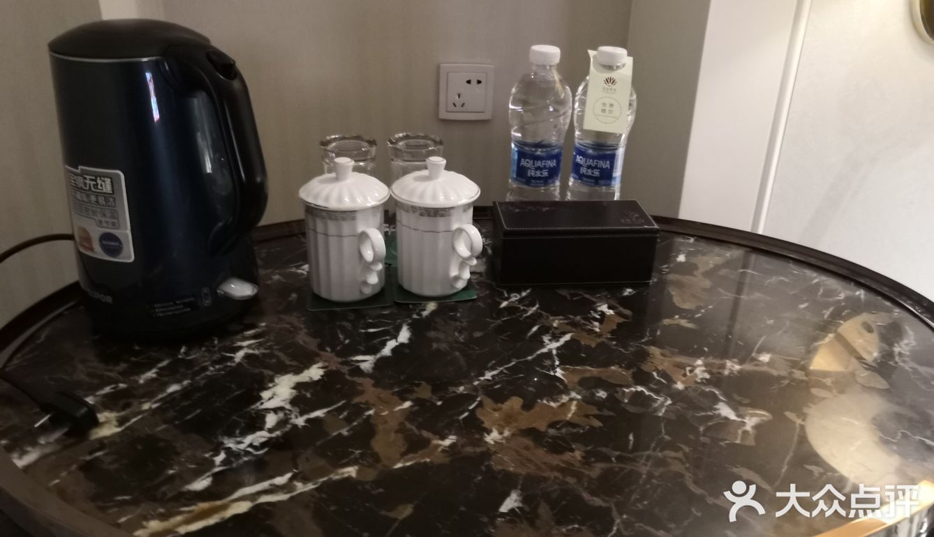 东航云逸酒店 在虫鸣鸟叫中醒来