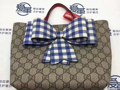 -爱革·洗衣改衣·洗鞋修鞋·洗包修包·奢侈品护理(宝地广场店)