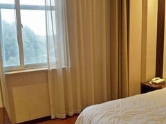 -汉庭(上海虹桥机场新店)