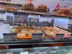 -白玉兰食品(中山公园龙之梦店)