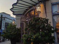 -沙龙酒家