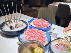 -海鲨湾海鲜会馆(百家湖1912店)